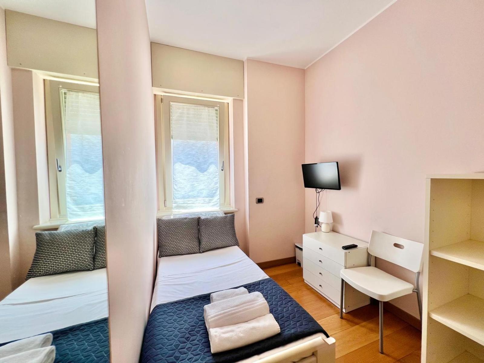 Bergamoinhouse Hotel Bagian luar foto