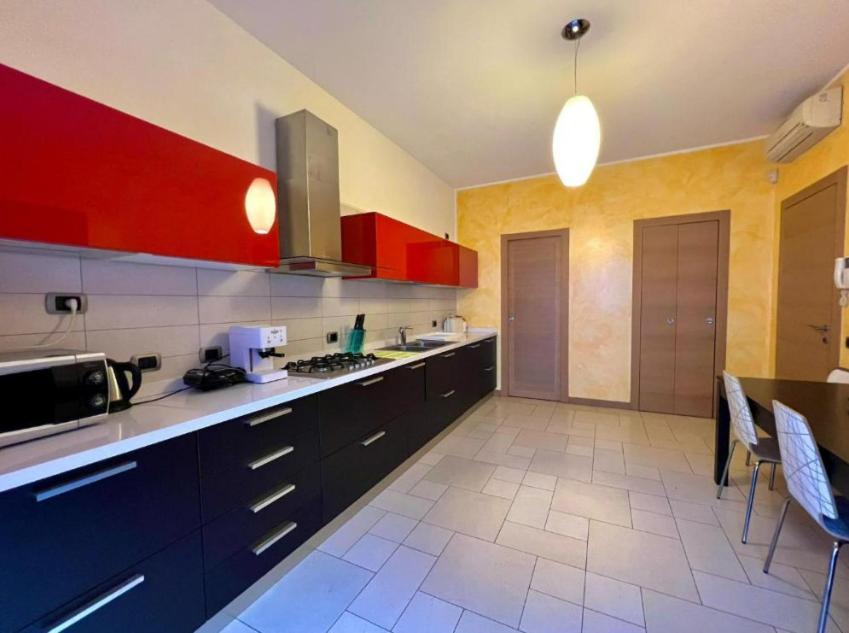 Bergamoinhouse Hotel Bagian luar foto